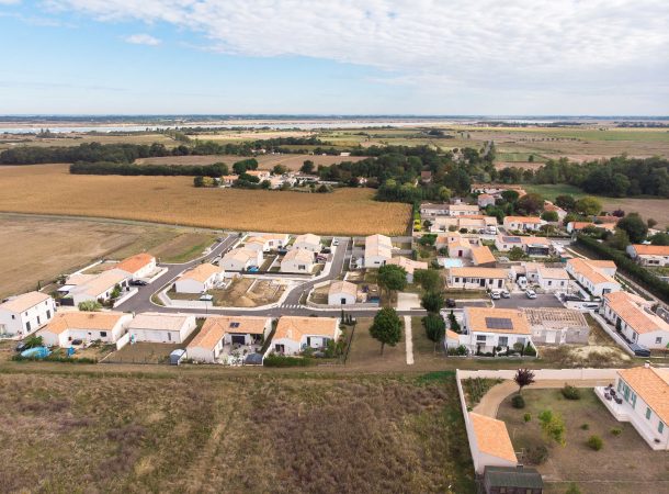 Vue aérienne de l'environnement du lotissement Le Bosquet des Frênes